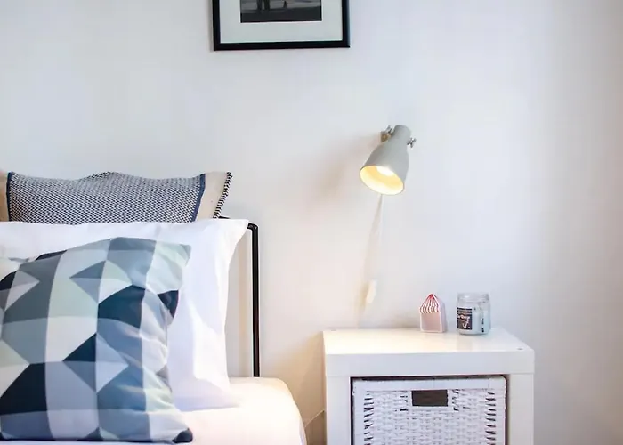 Leva Dmar نازاريه